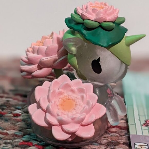 Tokidoki Botanical Harmony Unicorno "Devotion" - Picture 7 of 7